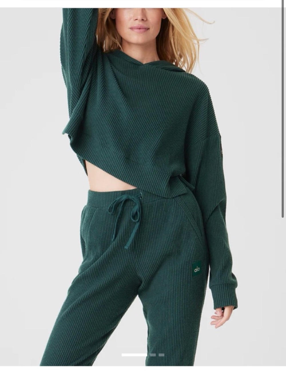 ALO Muse Hoodie and Pants set. SIZE MEDIUM! - Picture 2 of 5